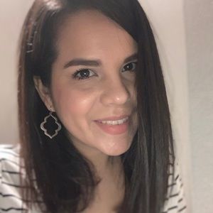 Meet your Posher, Tara